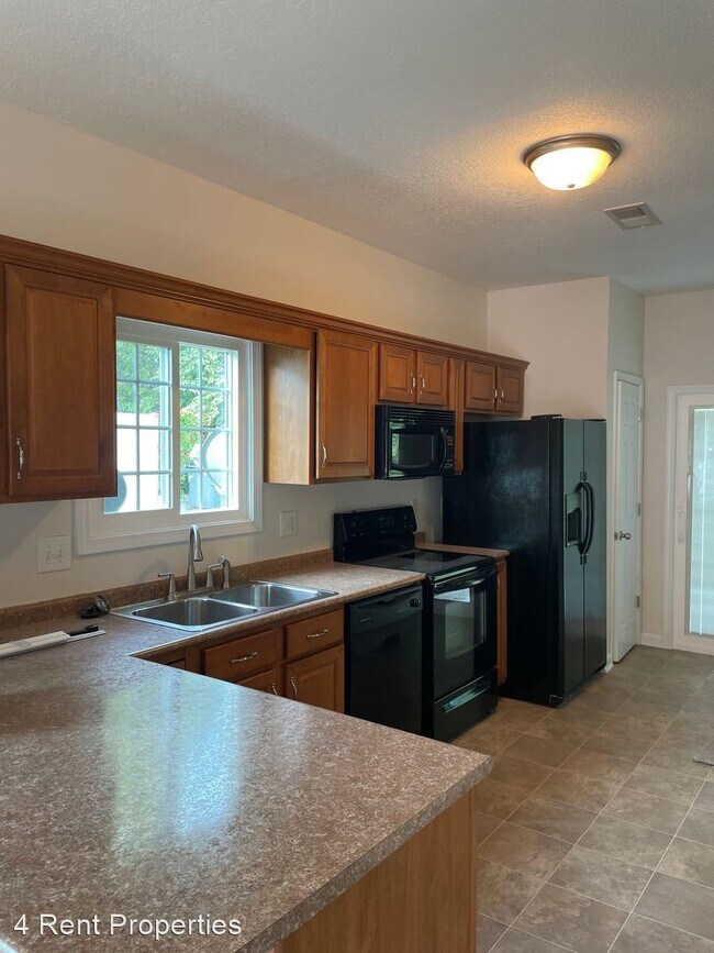 Foto del edificio - 3 br, 2 bath House - 153 Alexander