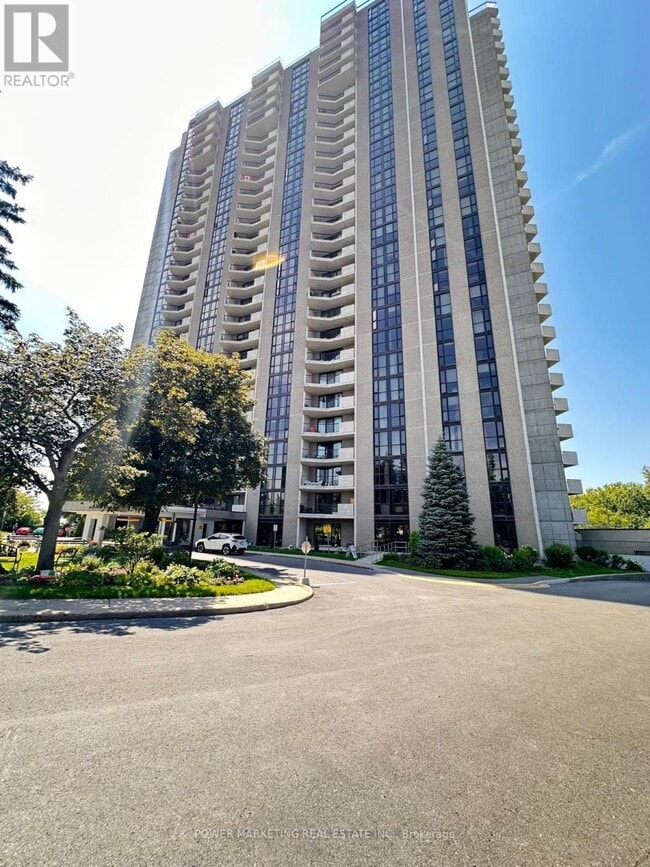 Building Photo - 1025 Richmond Rd
