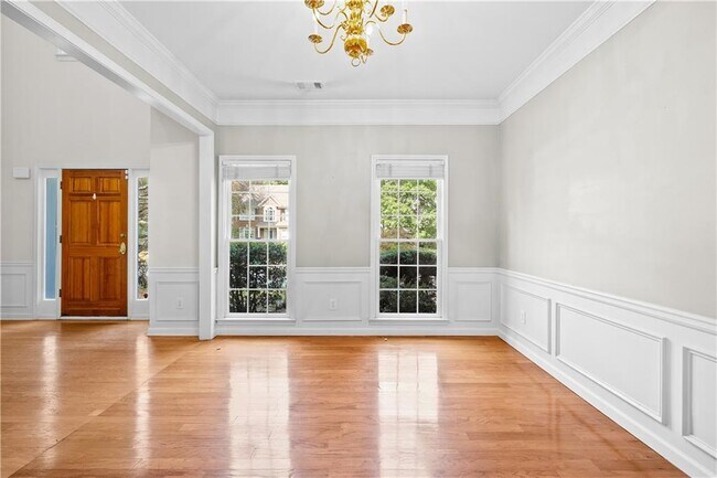 Foto del edificio - 5070 Avala Park Ln