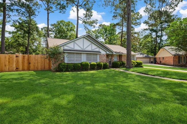 Building Photo - 1834 Clover Spring Dr