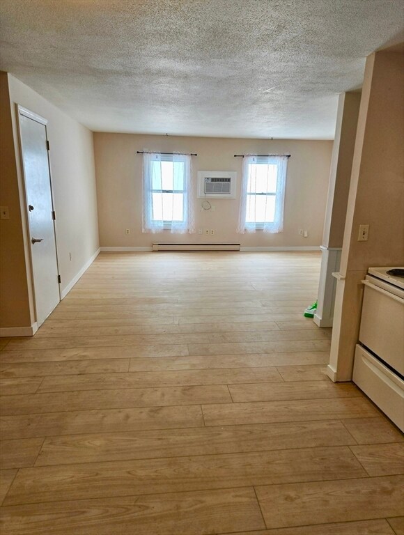 Building Photo - 297 Ashland Ave