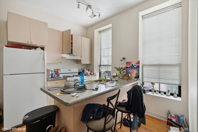 Foto del edificio - 1310 W 18th St