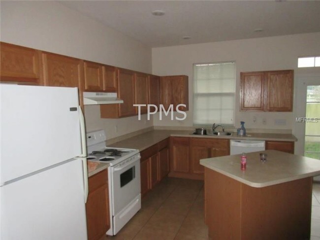 Foto del edificio - 2225 Sweet Holly Ln