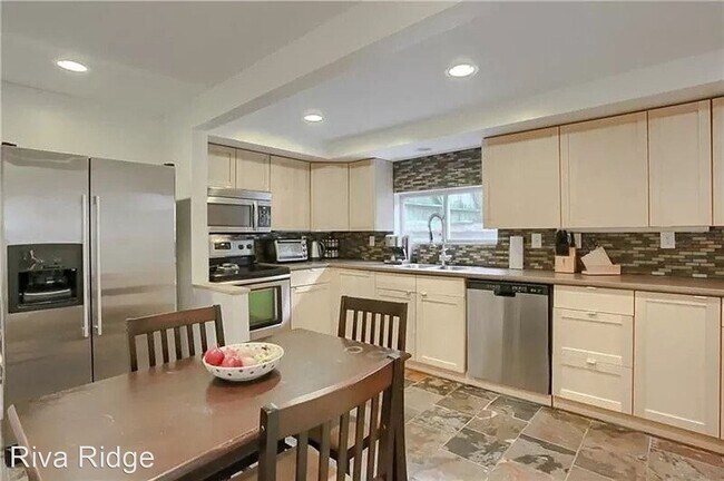 Foto del edificio - 3 br, 2 bath House - 32 Norton Street