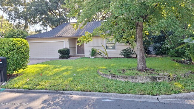 Foto del edificio - 10579 Castlebrook Dr