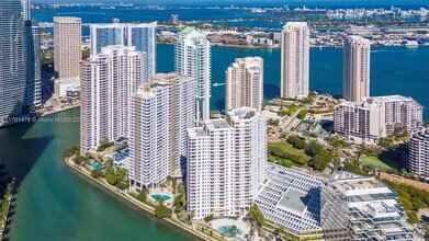 Building Photo - 801 Brickell Key Blvd