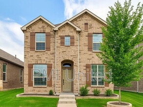 Building Photo - 2321 Larimar Dr