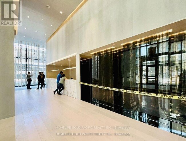 Building Photo - 55 Cooper St