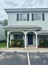 Building Photo - 1145 Colonial Palms Way