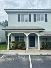 Building Photo - 1145 Colonial Palms Way