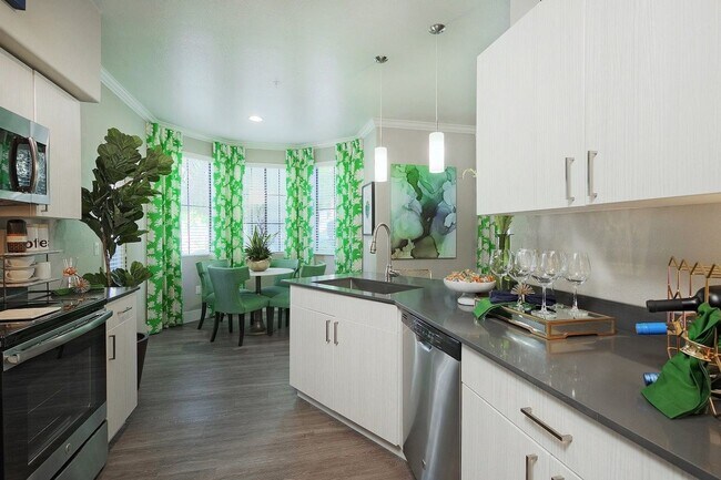 Interior Photo - Enclave at Arrowhead