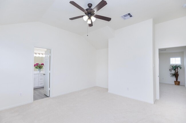 Building Photo - 16626 Pademelon Dr