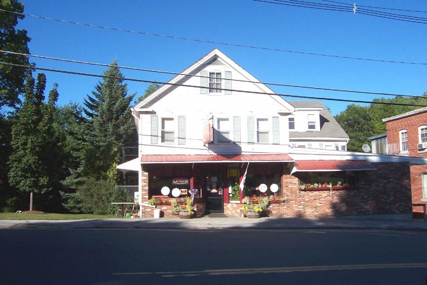 Foto principal - 36 Main St