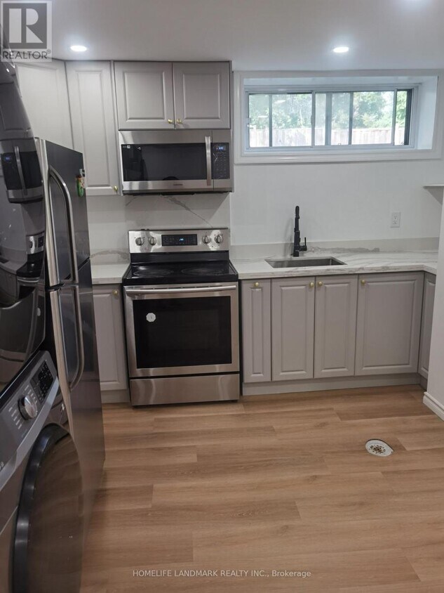 Photo principale - 192 Floradale Dr