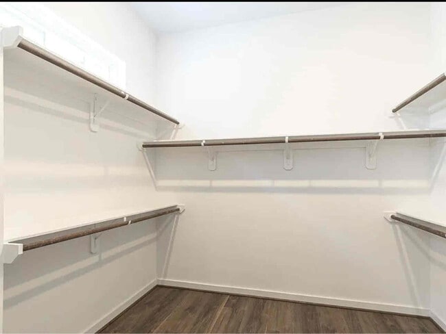 Photo - 5823 Fairdale Ln House