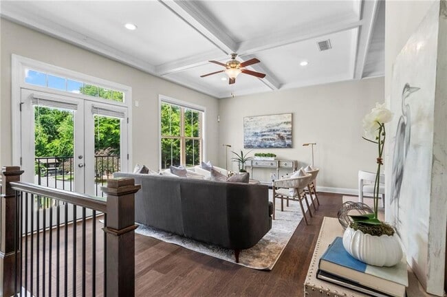 Building Photo - 3159 Rutter Dr
