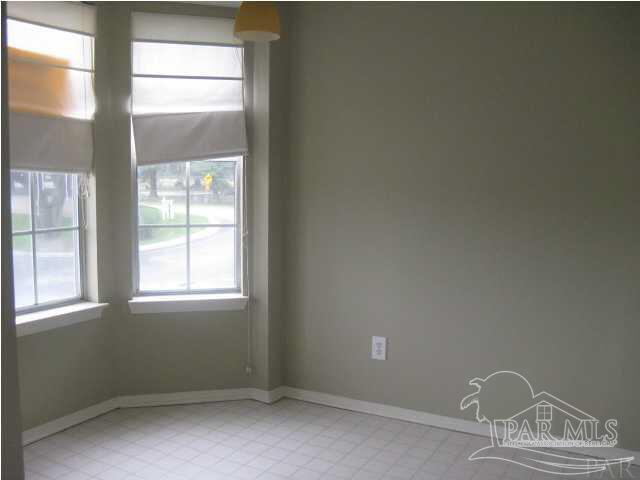 Foto del edificio - 1500 E Johnson Ave