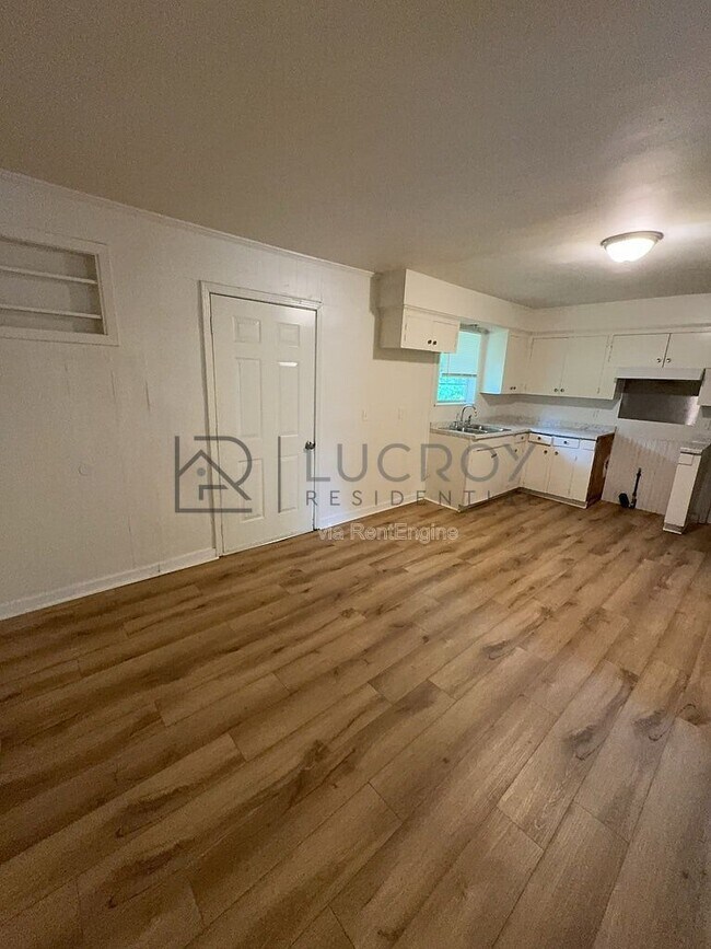 Foto del edificio - 1513 Maria Dr