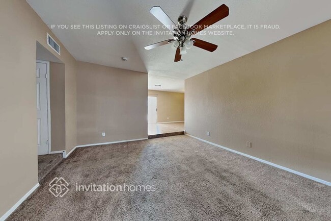 Building Photo - 5041 W Sandra Terrace