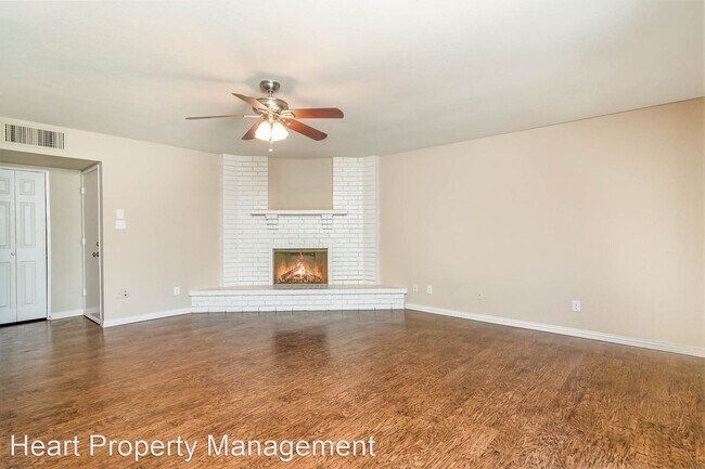 Building Photo - 3 br, 2 bath House - 3724 Bridalwreath Drive