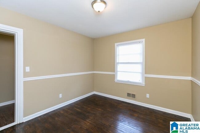 Building Photo - 732 Jackson Cir