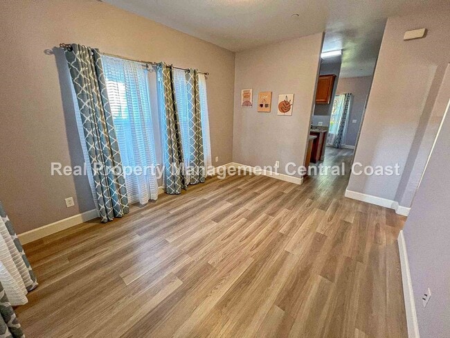 Foto del edificio - AVAILABLE NOW - Charming Atascadero Home -...