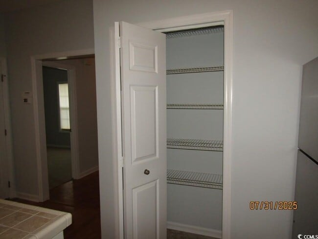 Building Photo - 4520 Lighthouse Dr