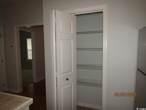 Building Photo - 4520 Lighthouse Dr