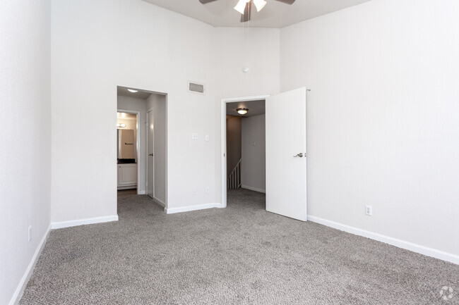 2BR,2.5BA-B2 - Branch Creek Apartments