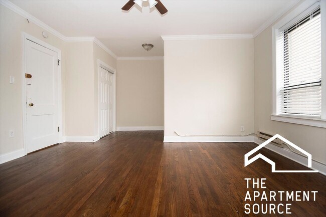 Foto del edificio - 3345 N Marshfield Ave