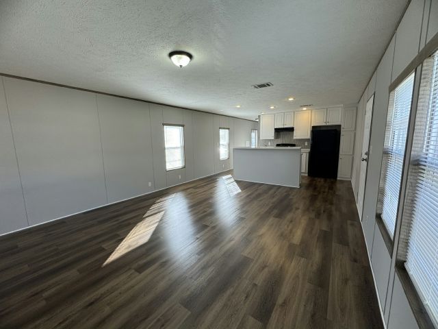 Building Photo - 1727 Hogue Ave