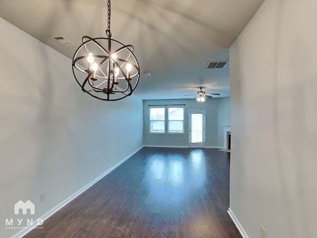 Building Photo - 397 Sand Bay Dr SW