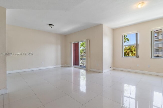 Building Photo - 11102 NW 83rd St