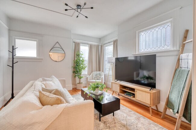 Foto del edificio - 1032-1036-1036 SE 12th Ave