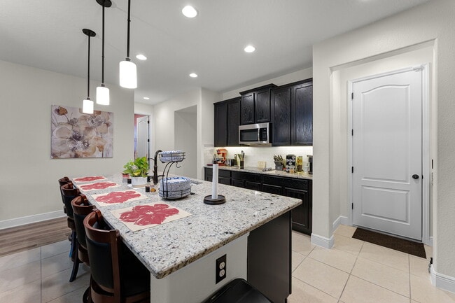 Building Photo - 4920 Blanche Ct