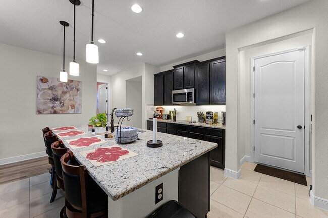 Foto del edificio - 4920 Blanche Ct