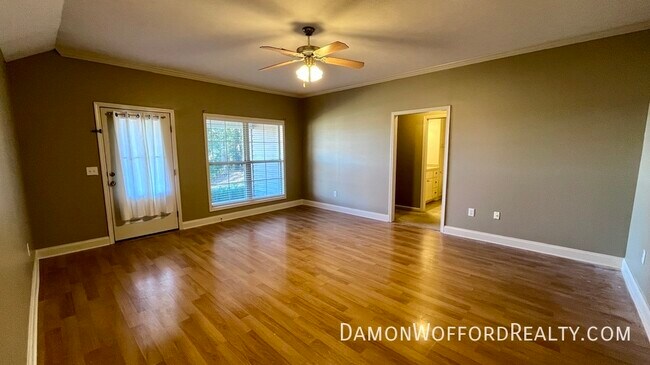 Foto del edificio - 606 Briars Bend