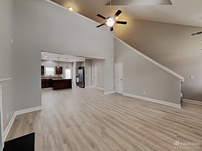Building Photo - 87 Summerseat Way