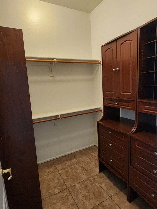 Building Photo - NOW AVAILABLE IN SAN TAN VALLEY