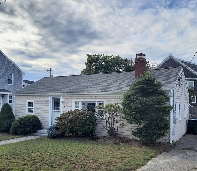 Building Photo - 44 Oregon Rd