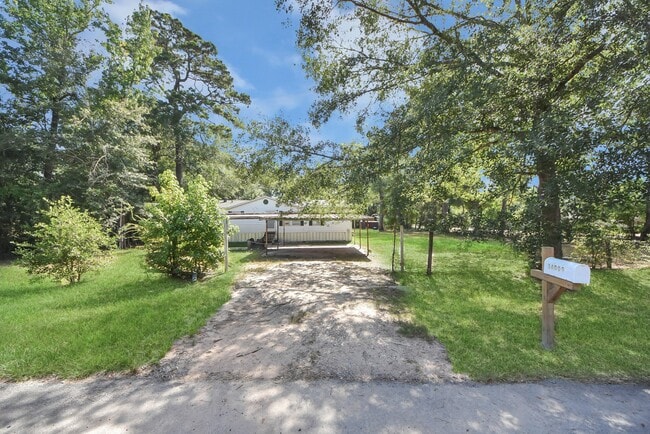 Foto del edificio - 14009 Rustic Ln