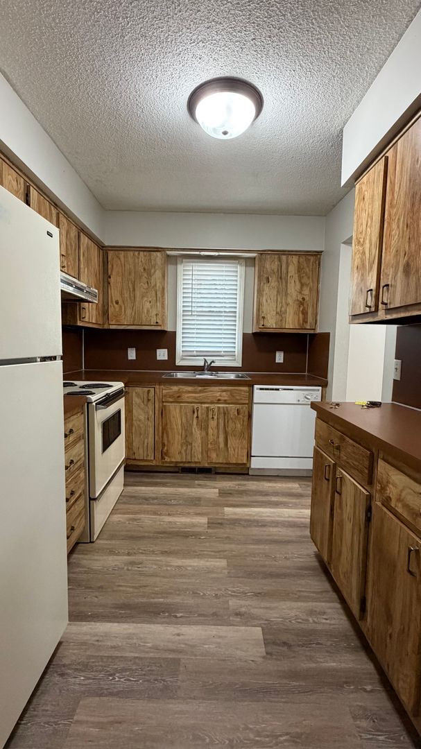 Foto del edificio - New on the Market-2 bedroom apartment-Maumee schools