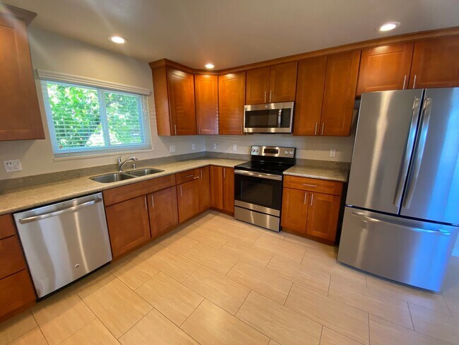 Foto del edificio - 3BD/2BA Single-Family Home – Top Cupertino...