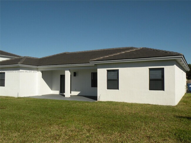 Building Photo - 21660 SW 131st Ct