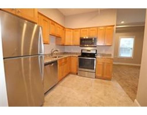 Foto del edificio - 1072 Washington St