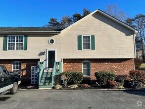 Building Photo - 1203 Goose Meadow Dr