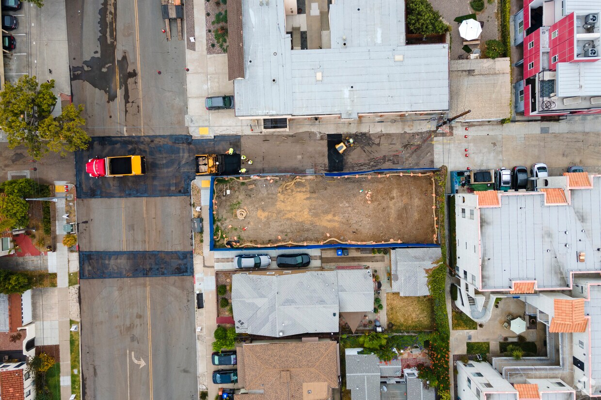 Foto aérea - 2828 Howard Ave