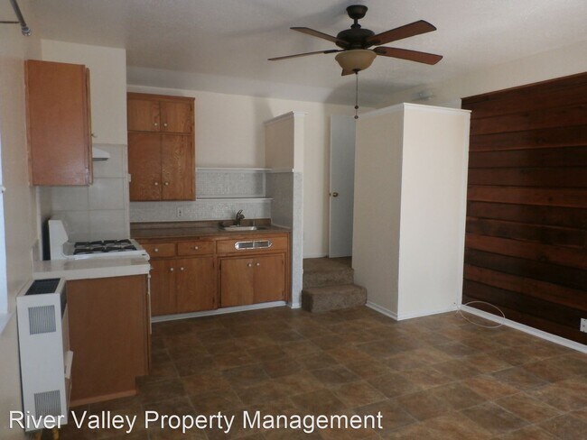 Building Photo - 1 br, 1 bath House - 1543 Gannon Drive