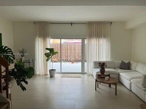 Building Photo - 14305 SW 57th Ln