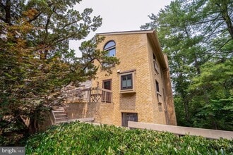 Building Photo - 11214 Beaver Trail Ct